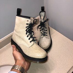 Dr. Marten Women’s Ankle Boot Snake